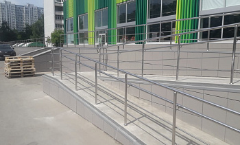 Поручни для инвалидов из нержавеющей стали в Уфе. Готовые проекты ПерилаГлавСнаб