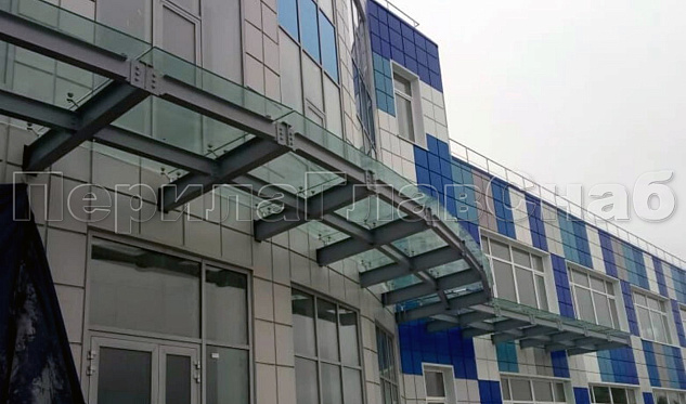 НПО “Наука” фасадный козырек в Уфе. Готовые проекты ПерилаГлавСнаб