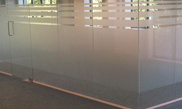 Cтеклянные перегородки - вариант 3 купить в Уфе
