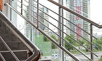 Ограждение на окна из нержавеющей стали в Уфе. Готовые проекты ПерилаГлавСнаб