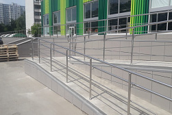 Поручни для инвалидов из нержавеющей стали в Уфе. Готовые проекты ПерилаГлавСнаб - фото 1