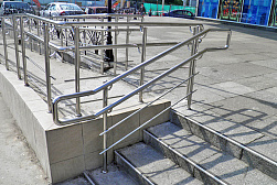 Поручни для инвалидов из нержавеющей стали в Уфе. Готовые проекты ПерилаГлавСнаб - фото 12