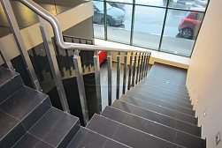 Перила и ограждения с вертикальным заполнением в Уфе. Готовые проекты ПерилаГлавСнаб - фото 12