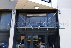 Стеклянные козырьки на вантах в Уфе. Готовые проекты ПерилаГлавСнаб - фото 9