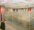 Стеклянные перегородки в офис, частично матированные в Уфе. Готовые проекты ПерилаГлавСнаб - фото 1