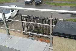 Перила и ограждения из нержавеющей стали с двумя ригелями в Уфе. Готовые проекты ПерилаГлавСнаб - фото 7