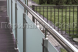 Стеклянные перила для балконов в Уфе. Готовые проекты ПерилаГлавСнаб - фото 37