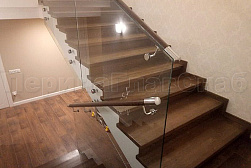 Цельностеклянные ограждения на несущем стекле в Уфе. Готовые проекты ПерилаГлавСнаб - фото 10