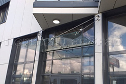 Стеклянные козырьки на вантах в Уфе. Готовые проекты ПерилаГлавСнаб - фото 12