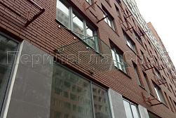 Стеклянные козырьки на вантах в Уфе. Готовые проекты ПерилаГлавСнаб - фото 5