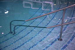 Поручни для бассейна в Уфе. Готовые проекты ПерилаГлавСнаб - фото 8