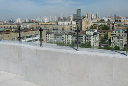 Цельностеклянные ограждения для крыш в Уфе. Готовые проекты ПерилаГлавСнаб - фото 5 Цельностеклянные ограждения для крыш в Уфе. Готовые проекты ПерилаГлавСнаб - фото 5